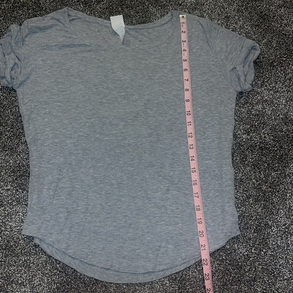 H&M basics size xs gray T-shirt - Picture 5 of 7